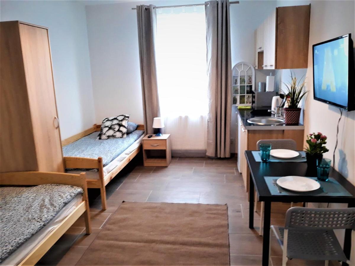 - I Przy Onkologii Apartment